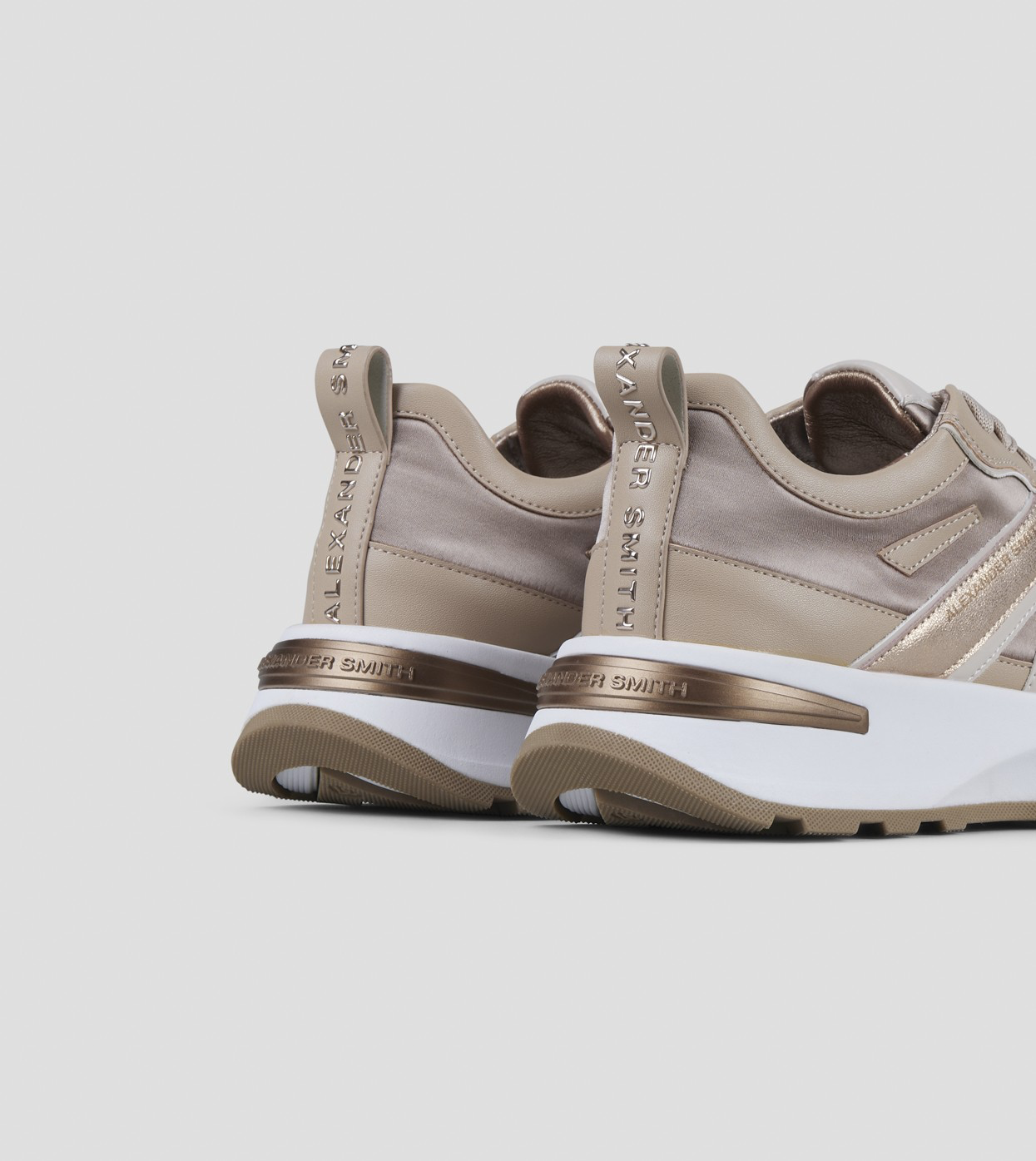 LIVERPOOL WOMAN LIGHT NUDE ALEXANDER SMITH