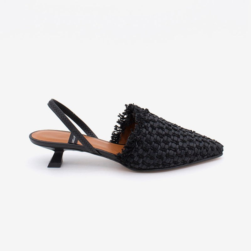 MAELLE ÁNGEL ALARCÓN