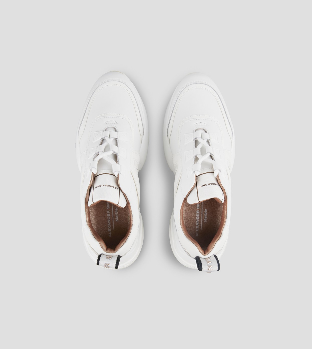 MARBLE WOMAN TOTAL WHITE ALEXANDER SMITH