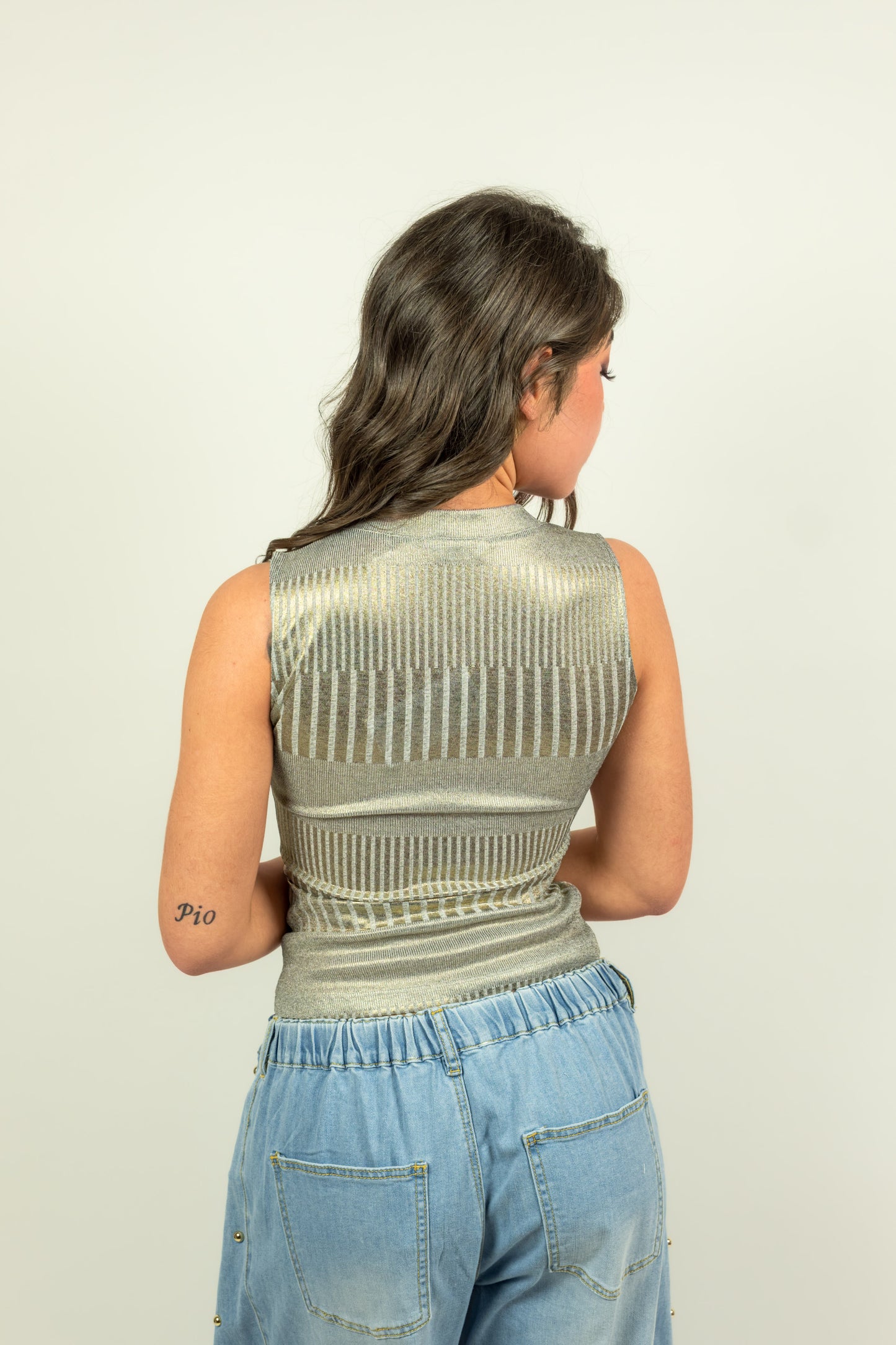 TOP GUESS SPALMATO SCOLLO V