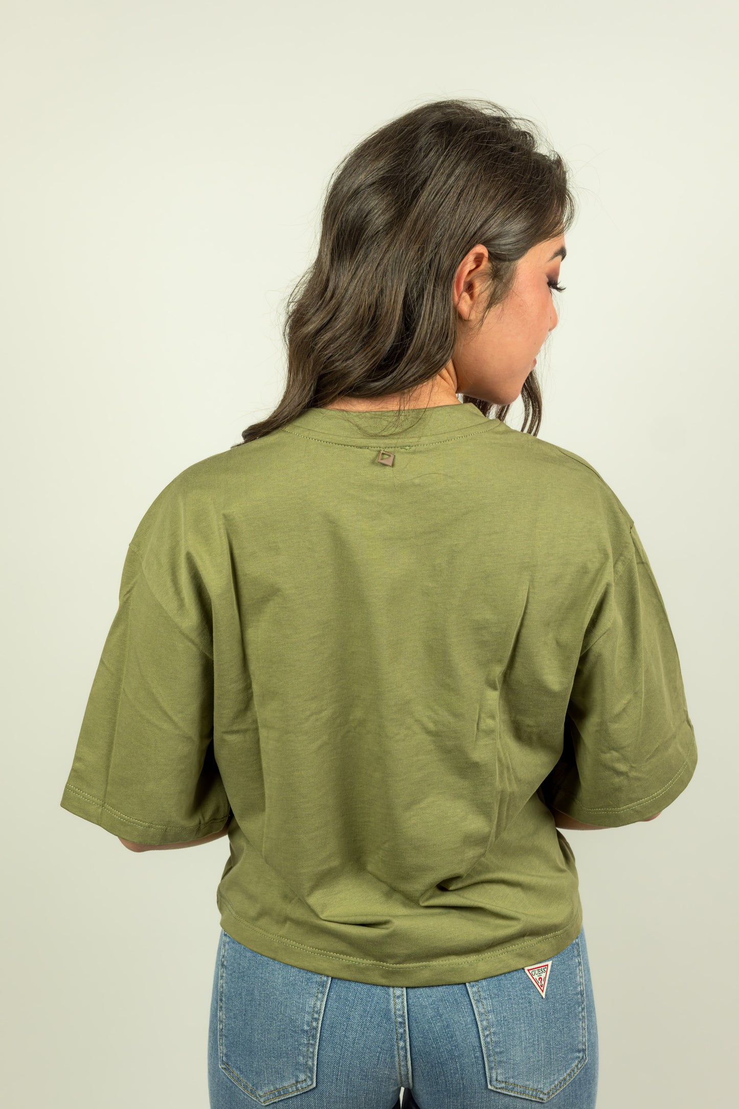 T-SHIRT VERDE CON STRASS MEME ROAD