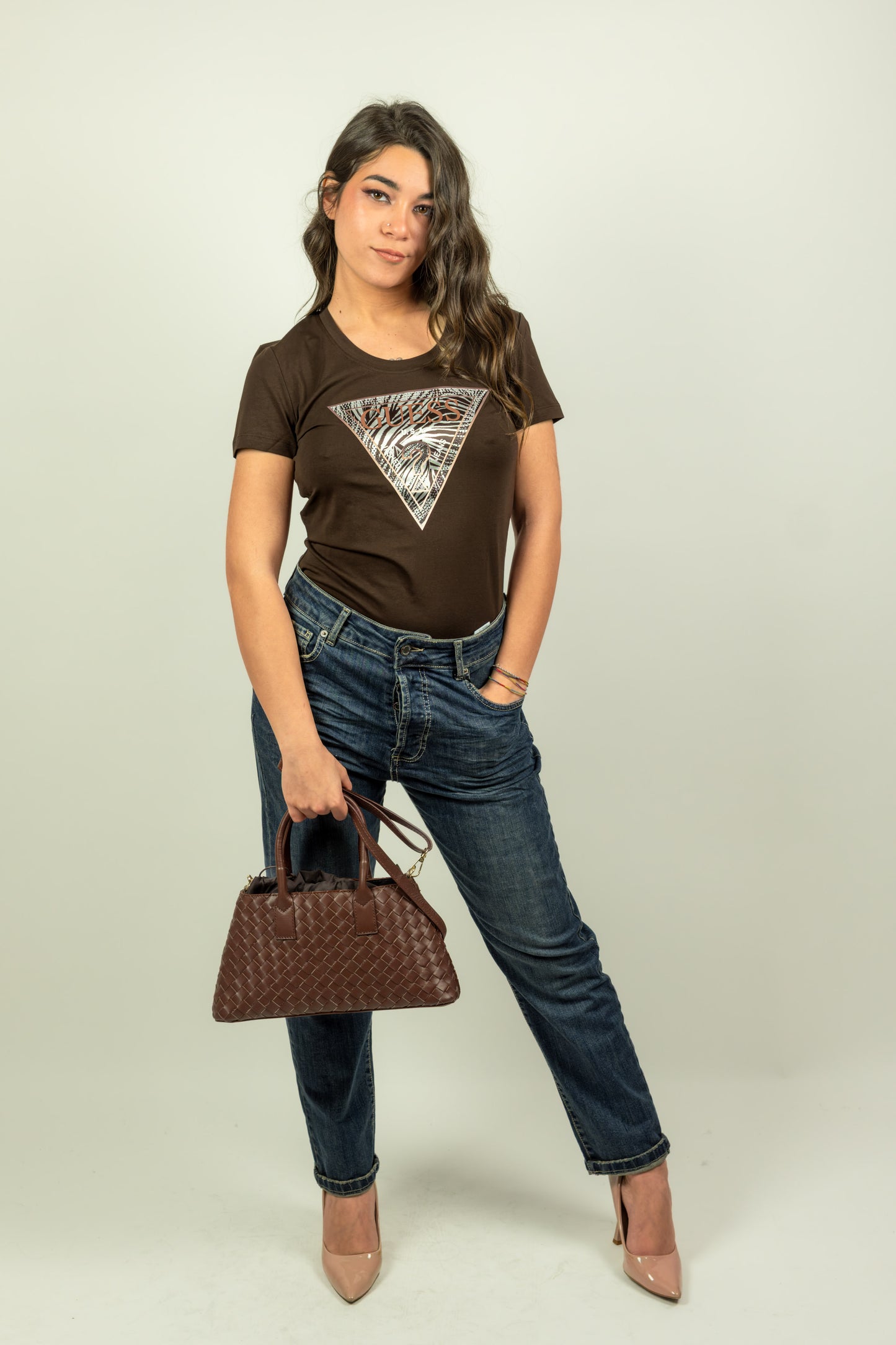 T-SHIRT GUESS MARRONE LOGO