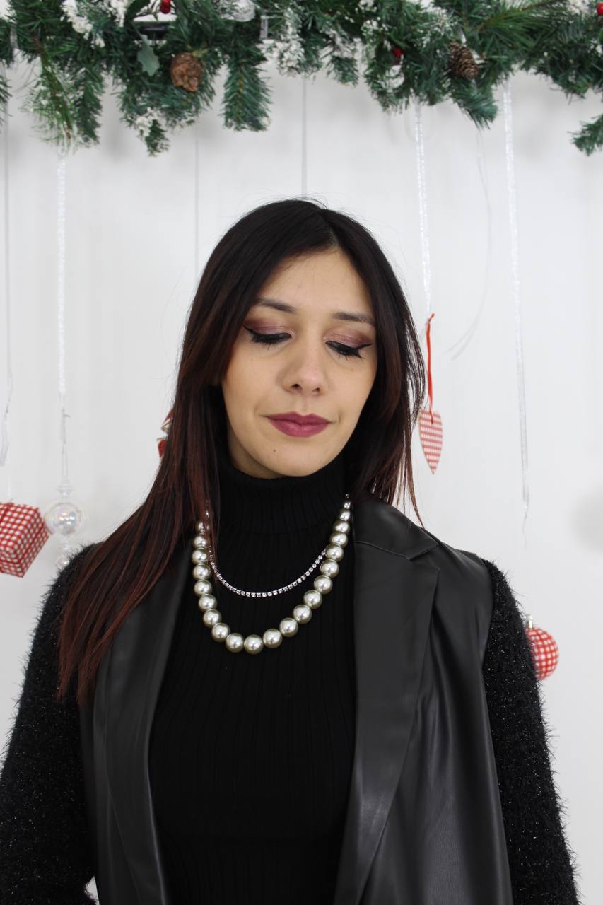 COLLANA KAOS PERLE E BRILLANTINI