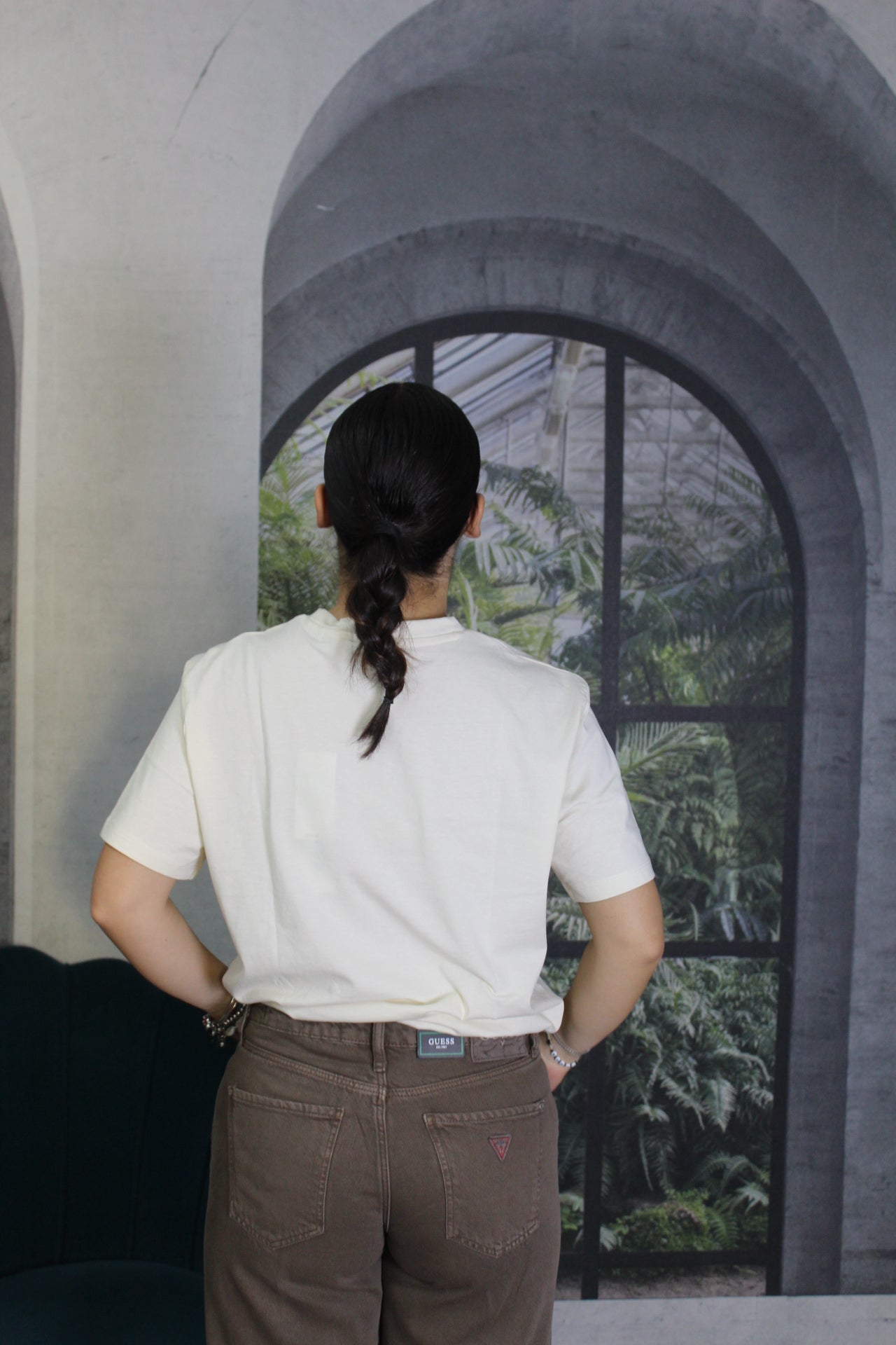 T-SHIRT ORSETTO GUESS PANNA