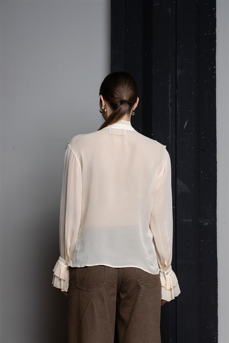 CAMICIA KAOS IN GEORGETTE DI VISCOSA CON VOLANT