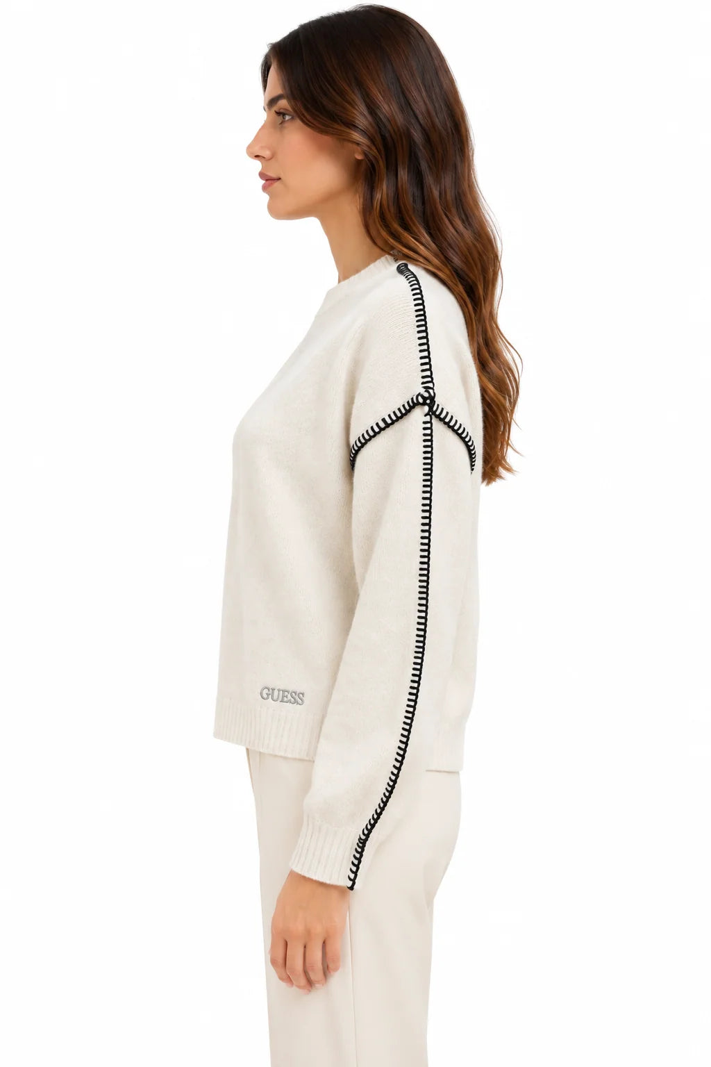 MAGLIONE GUESS RICAMI NERI