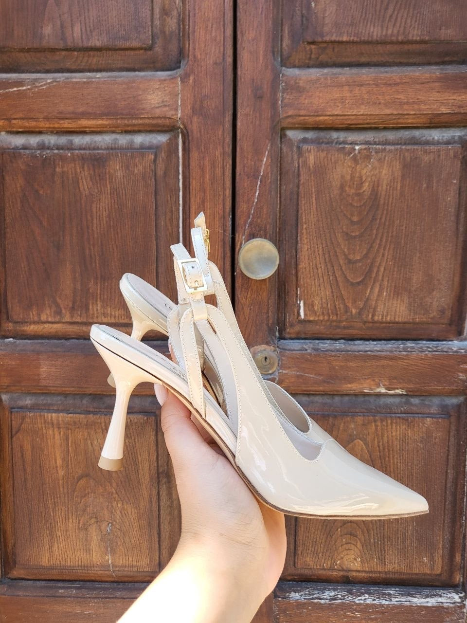 DÉCOLLETÉ ISABELLE PARIS VERNICE BEIGE