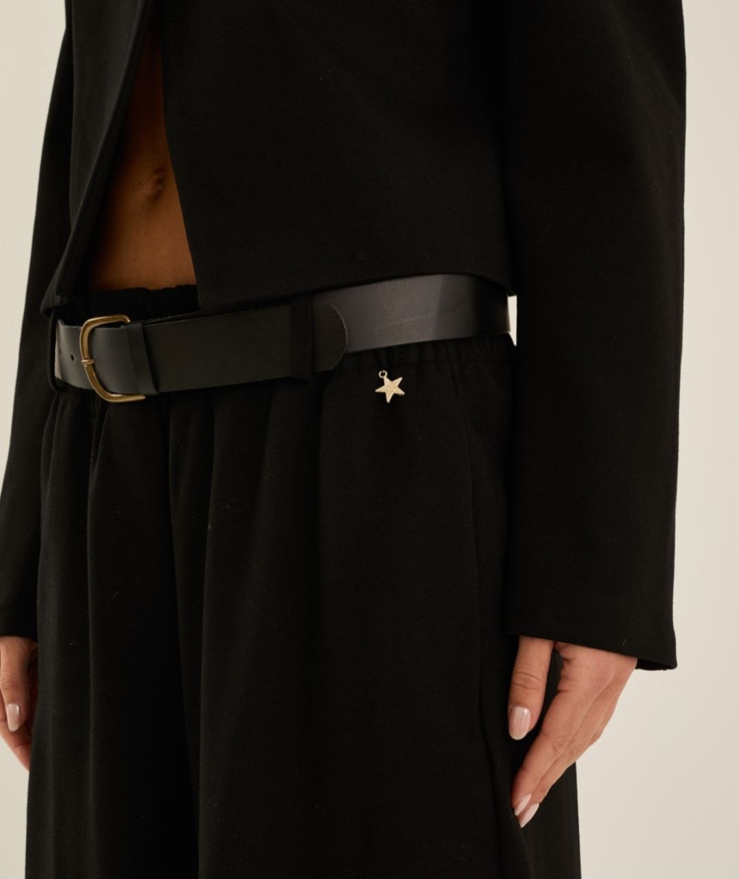 PANTALONE NERO COMPLETO SOUVENIR