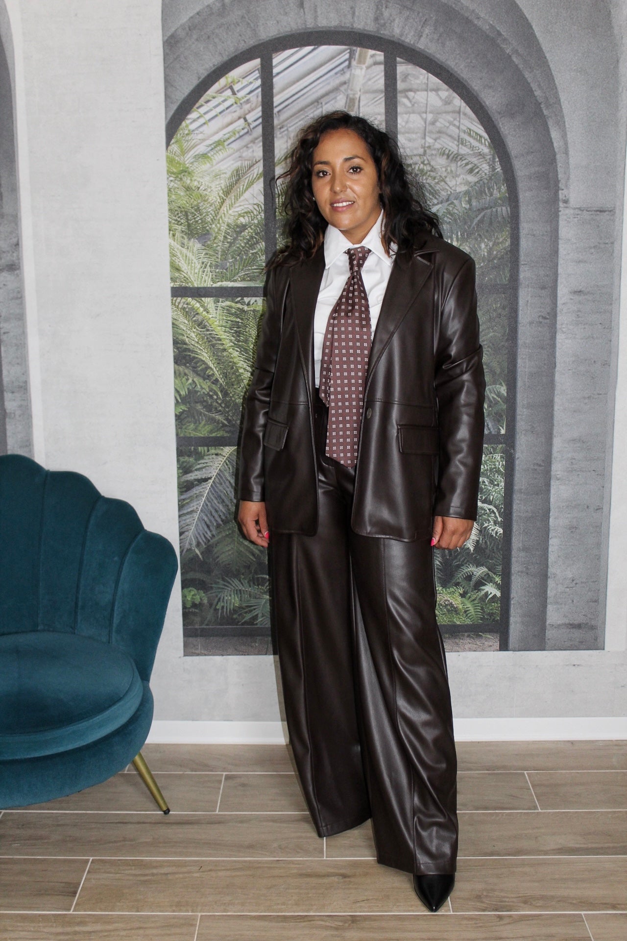 CAMICIA CRAVATTA MARRONE KAOS