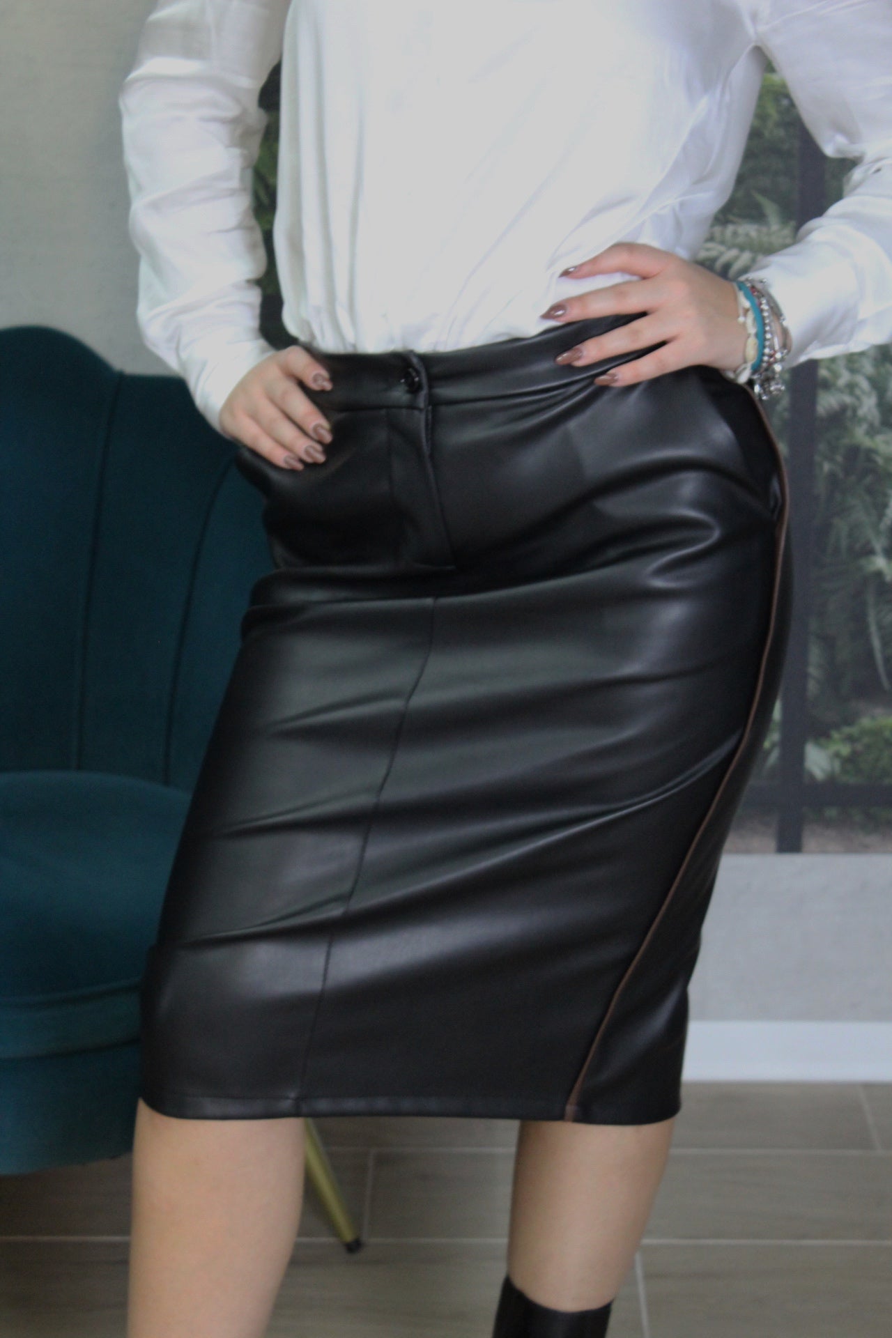 GONNA ICONA SPACCO DIETRO