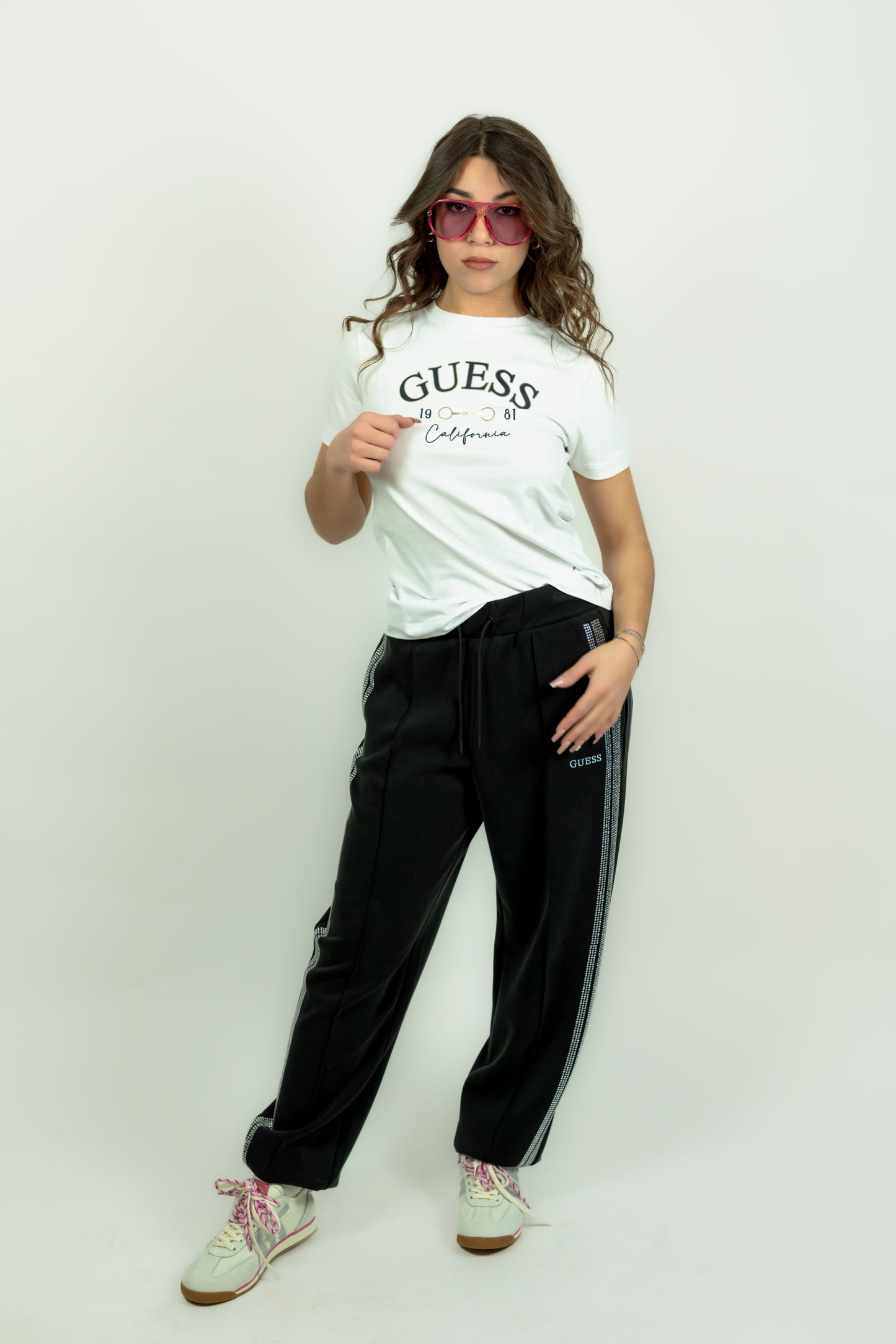 PANTALONE GUESS COMPLETO STRASS