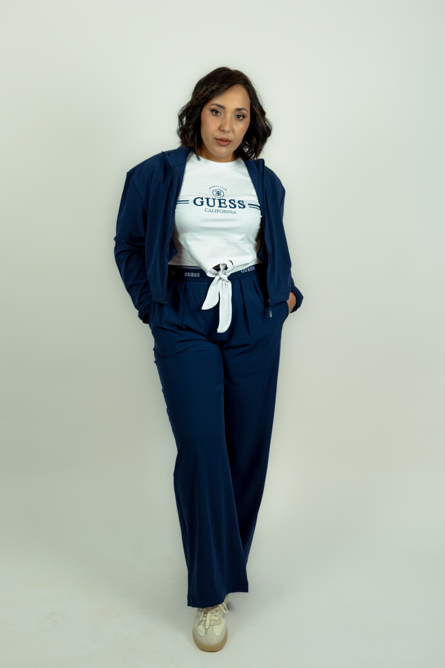 T-SHIRT GUESS LOGO BOXY GUESS