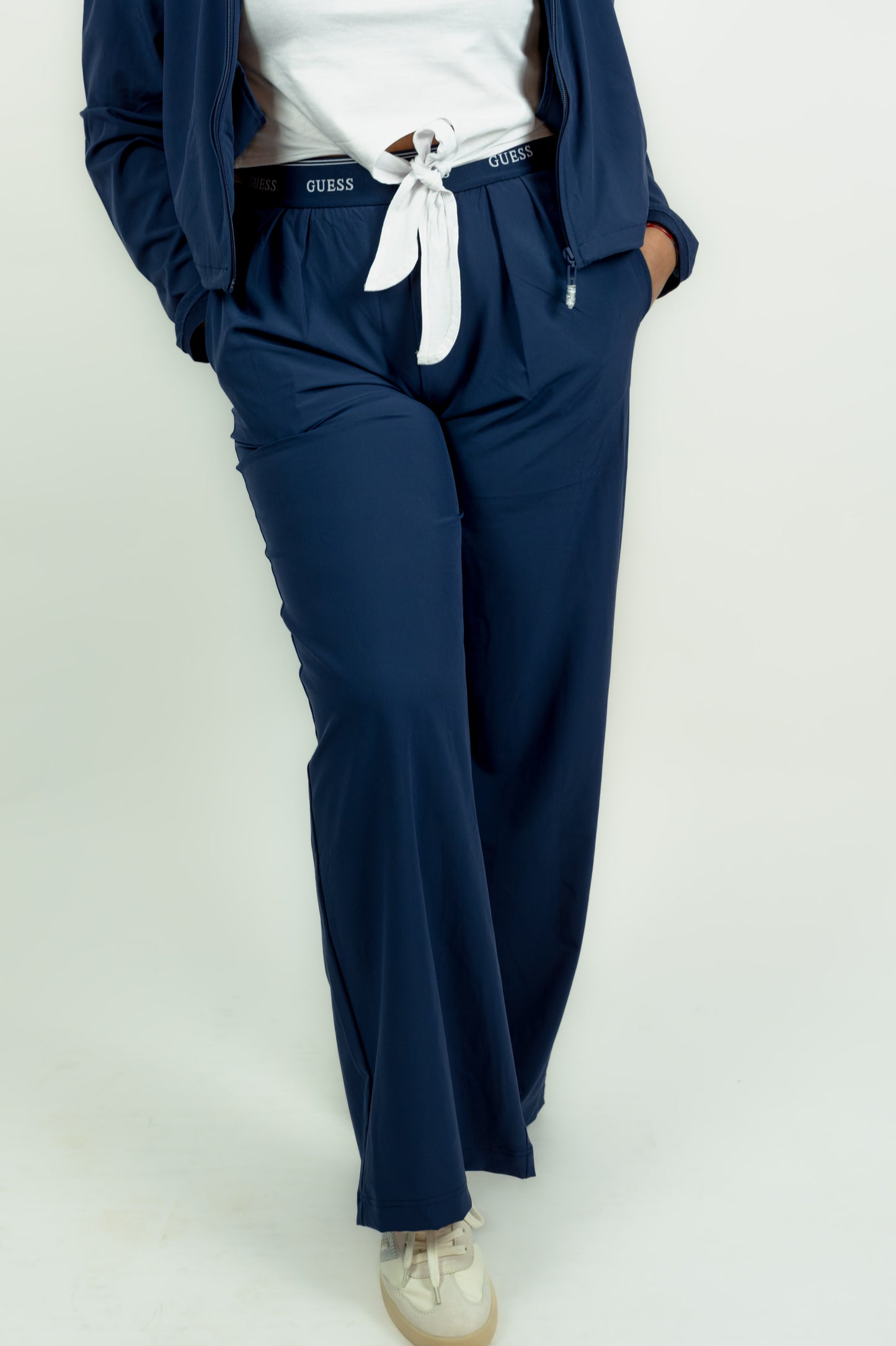 PANTALONE GUESS BLU MOLLA LOGO