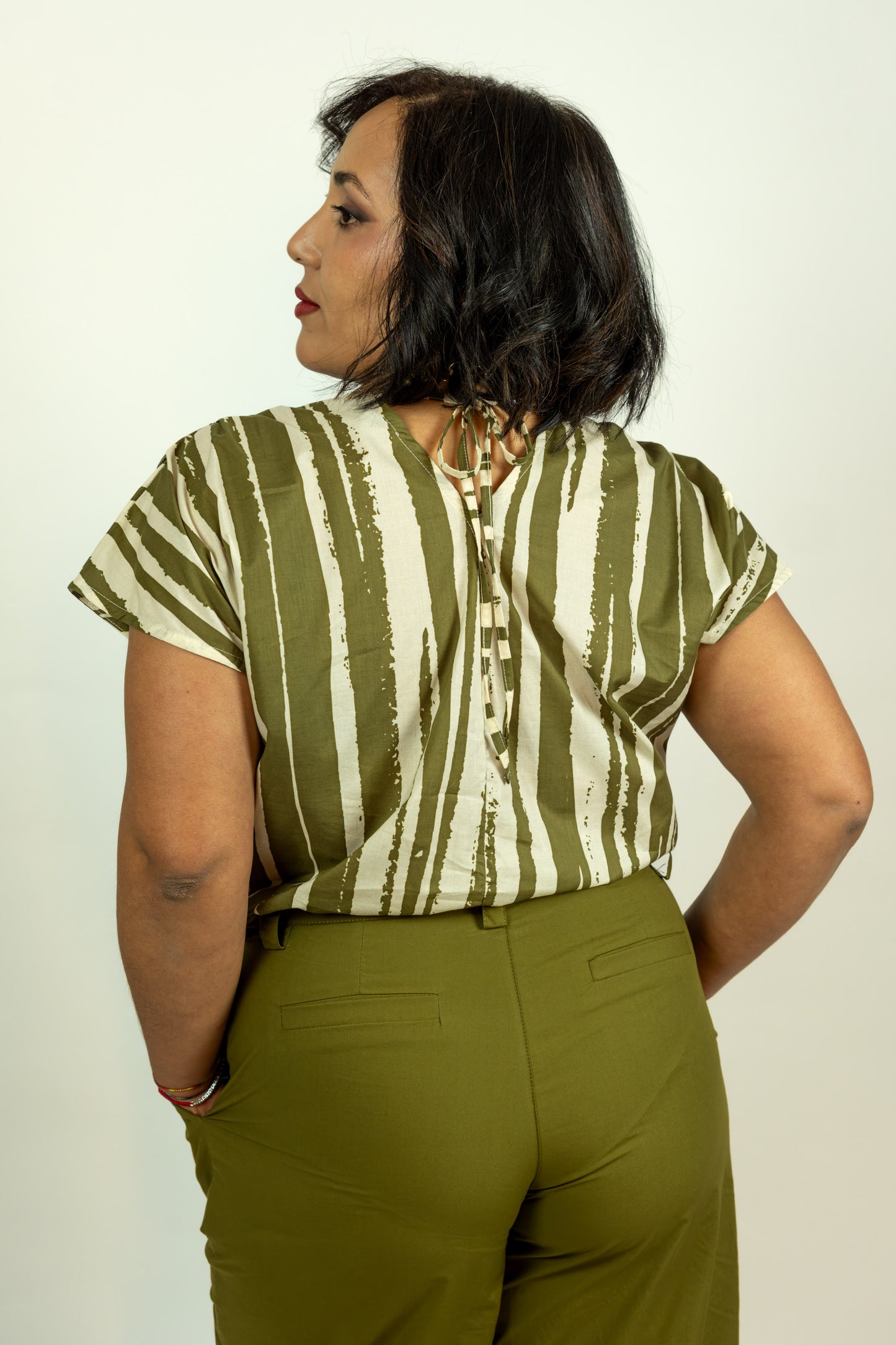 BLUSA ICONA FANTASIA OLIVA