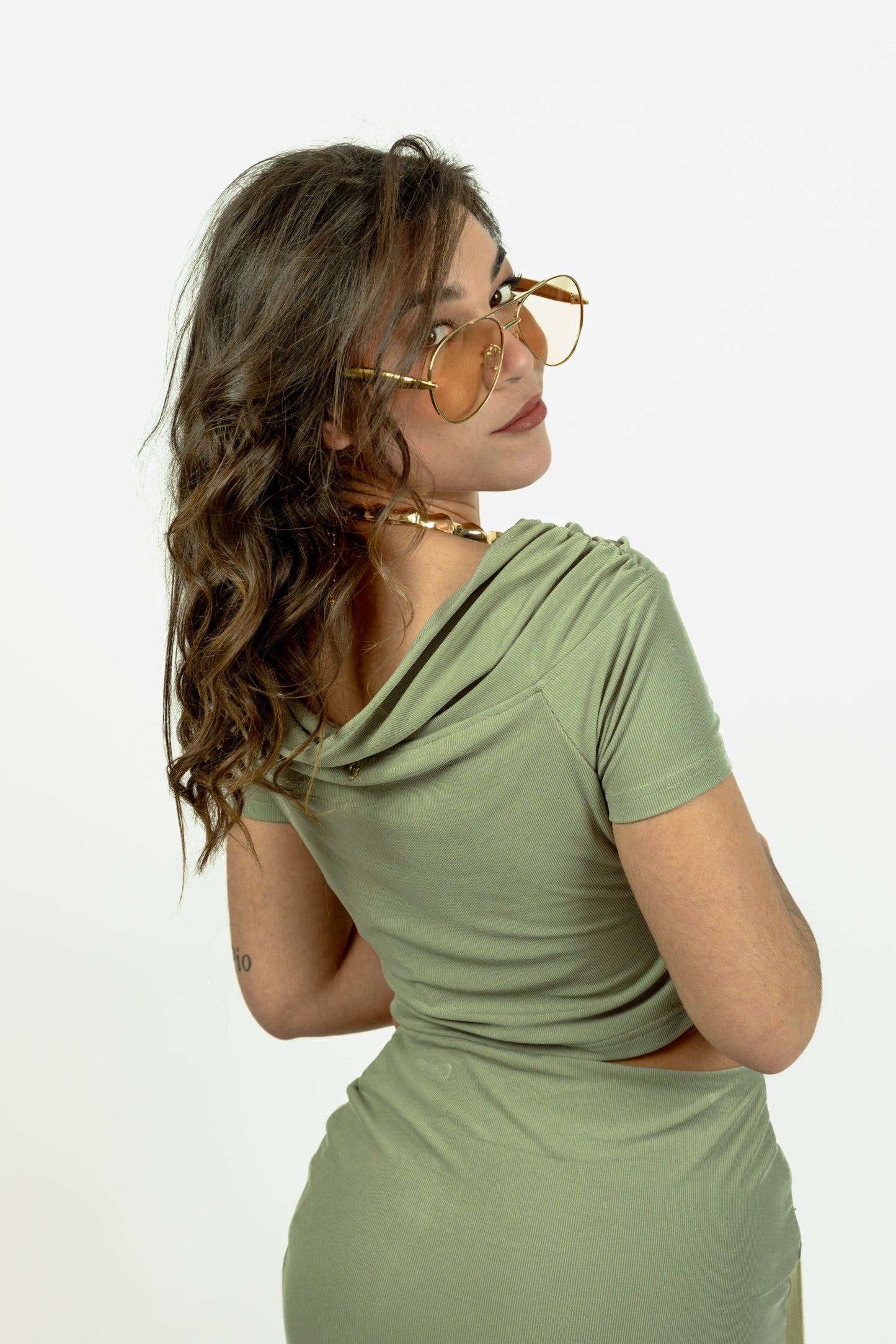 TOP GUESS SALVIA COMPLETO