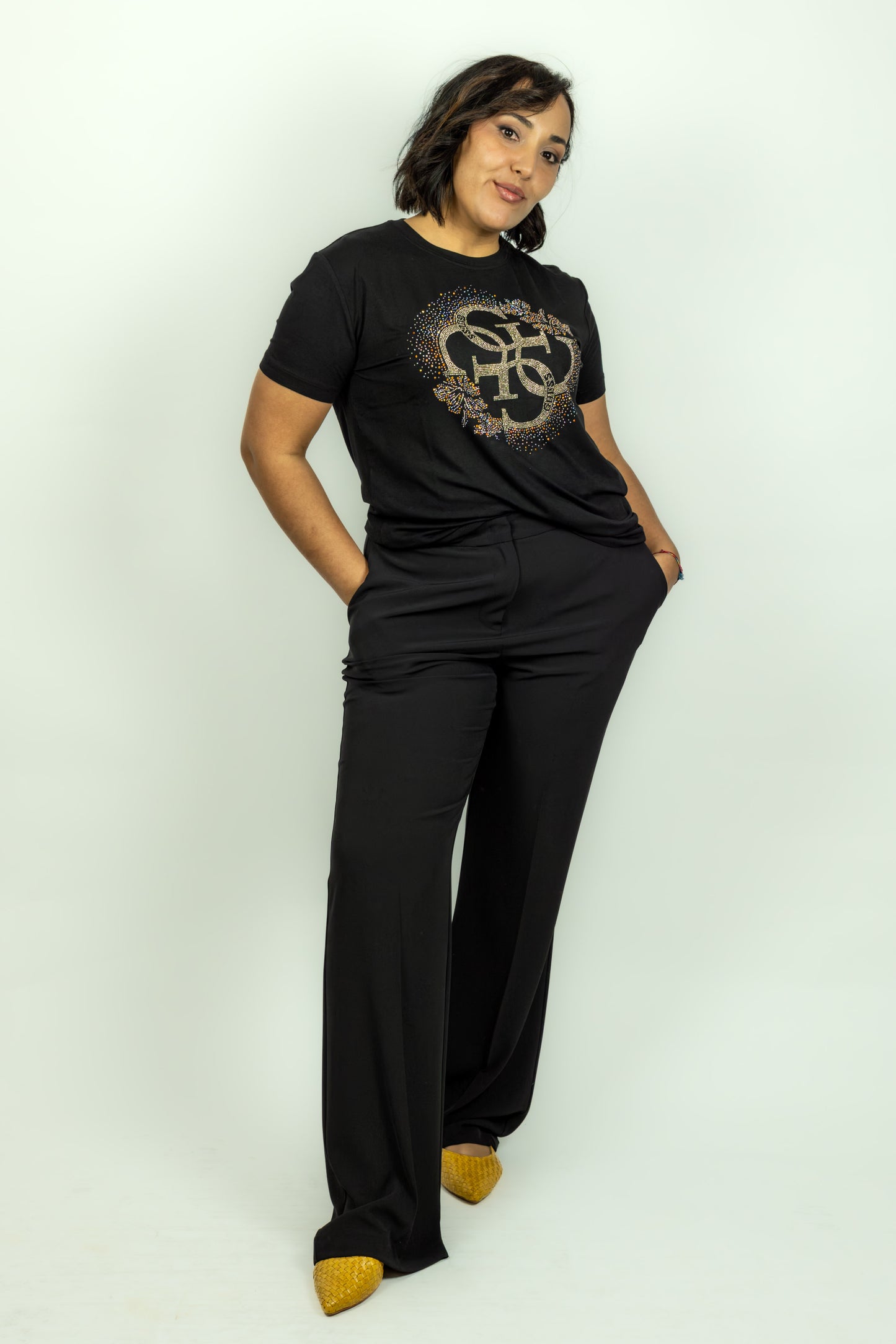 T-SHIRT GUESS NERA LOGO STRASS