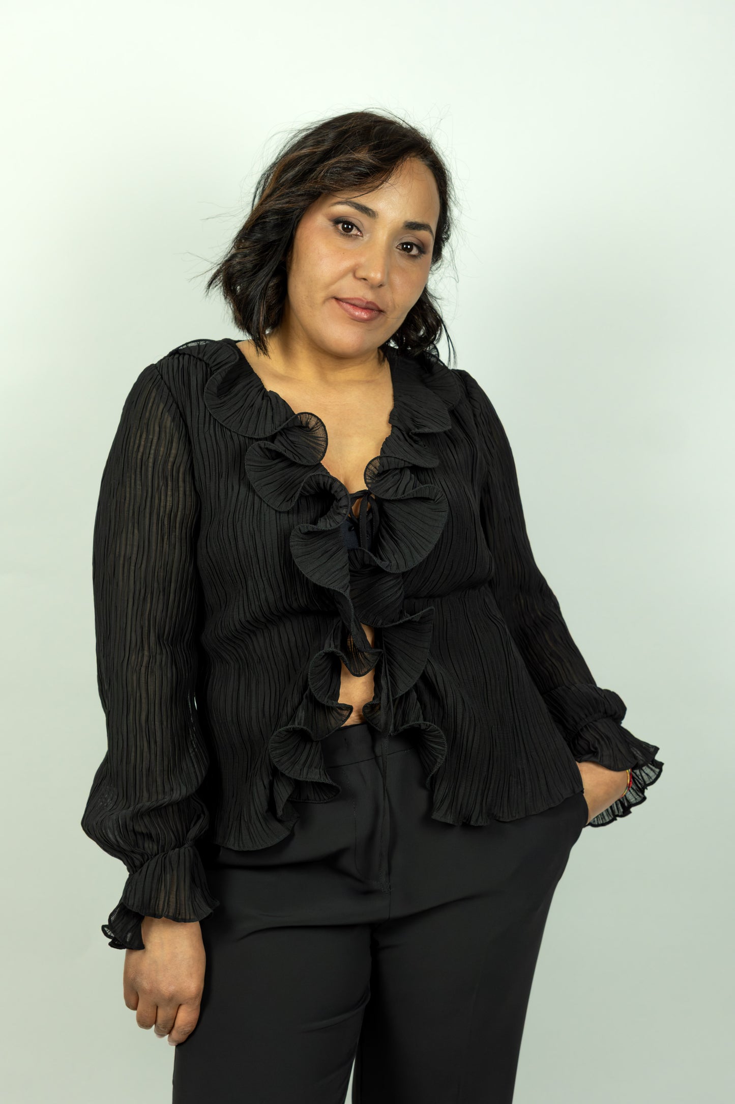 BLUSA IN CHIFFON GUESS CON VOLANT