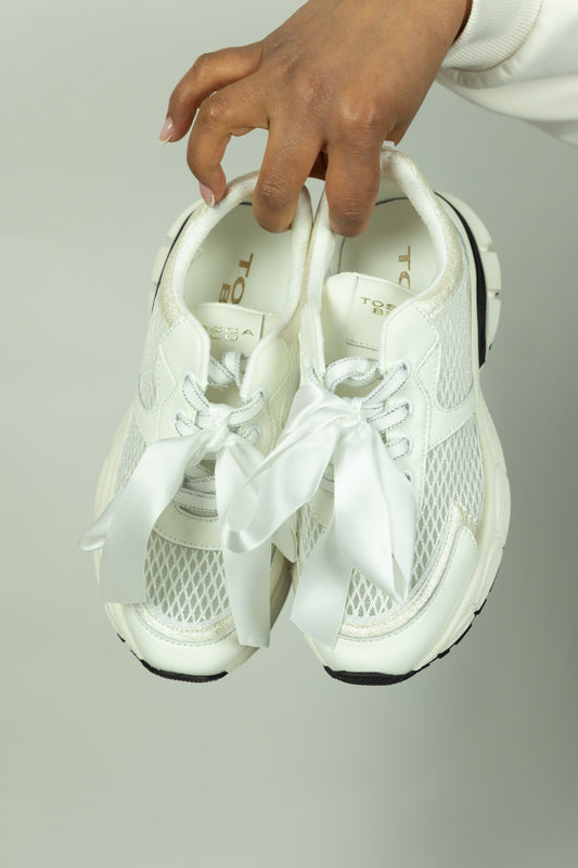 SNEAKERS MIRABEL IN RETE CON MAXI FIOCCO BIANCO COLORE BIANCO