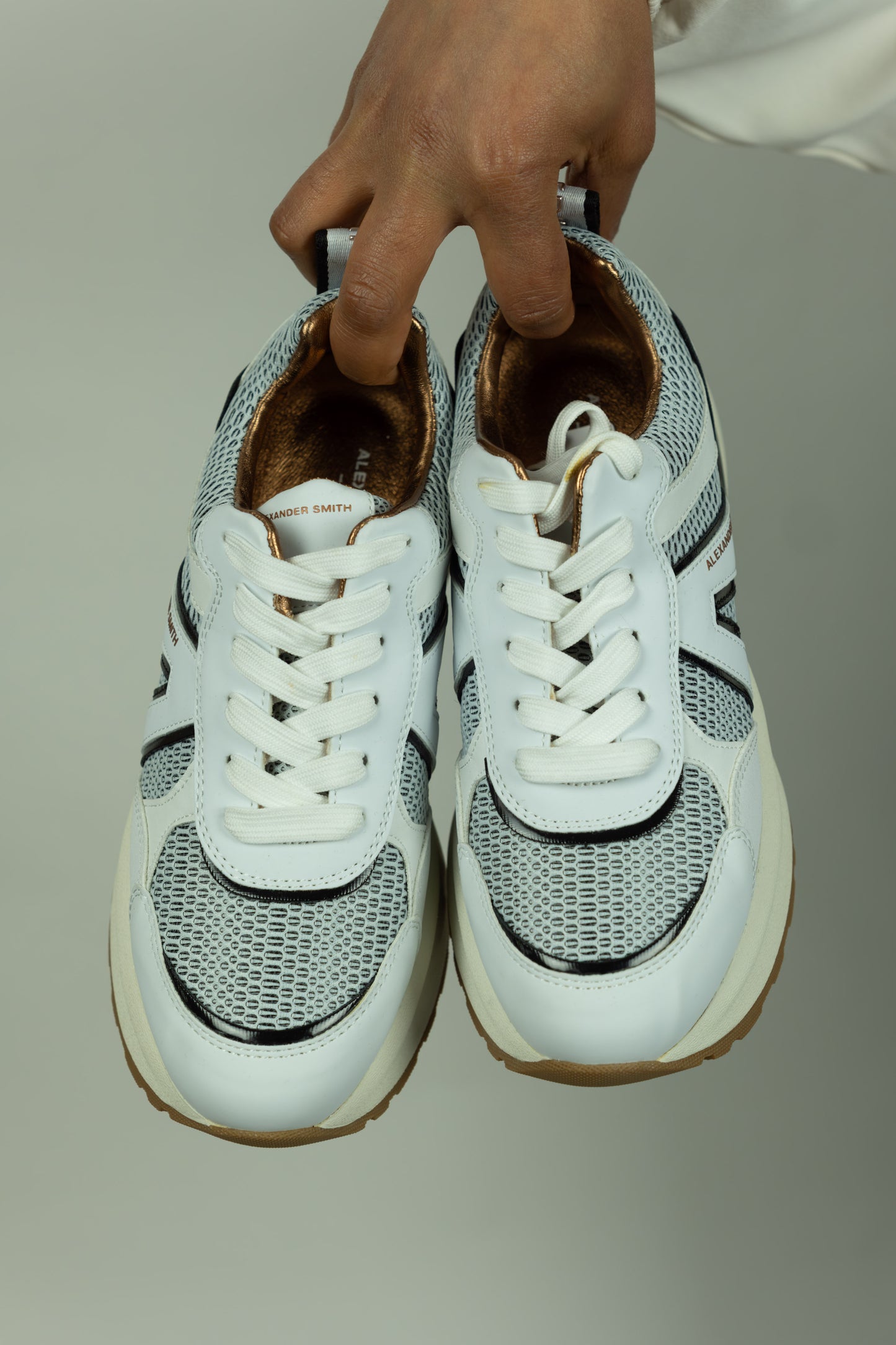 SNEAKERS ALEXANDER SMITH MODELLO VICTORIA BLU CON DETTAGLIO NERO