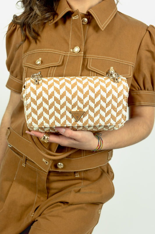 BORSA GUESS TESSI FLAP SHOULDER