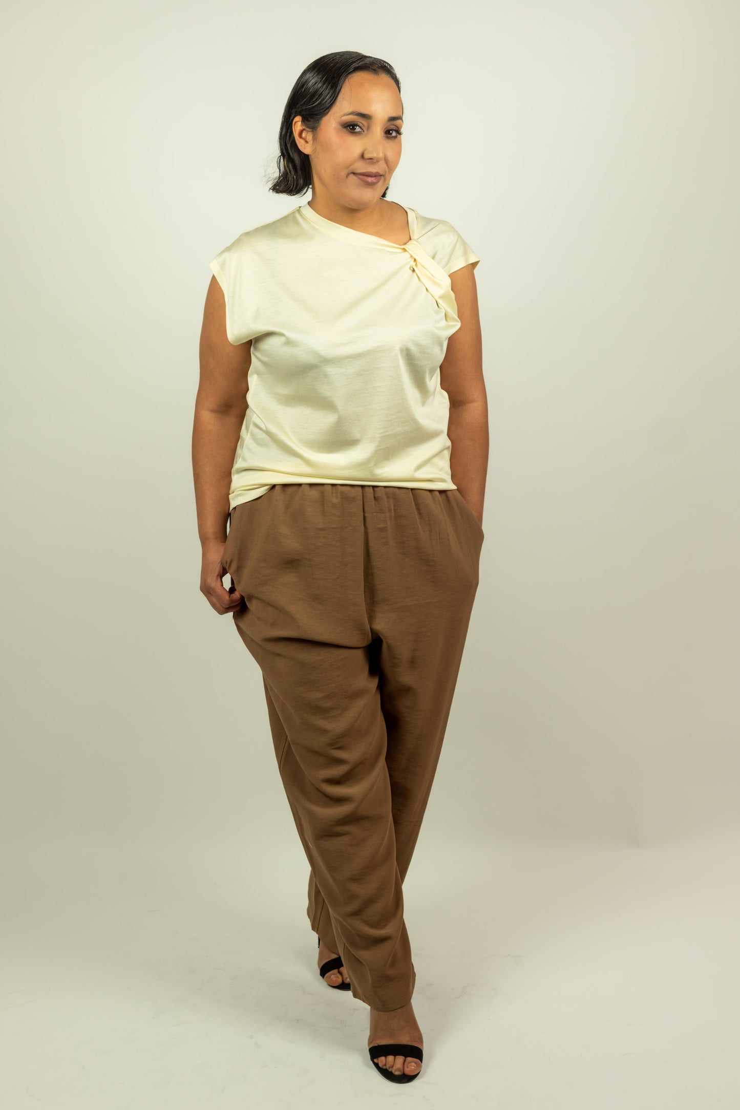 PANTALONE SOUVENIR CAMMELLO GAMBA AMPIA ...