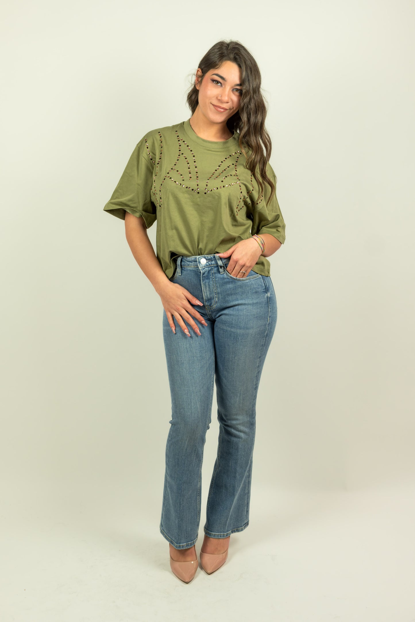 T-SHIRT VERDE CON STRASS MEME ROAD