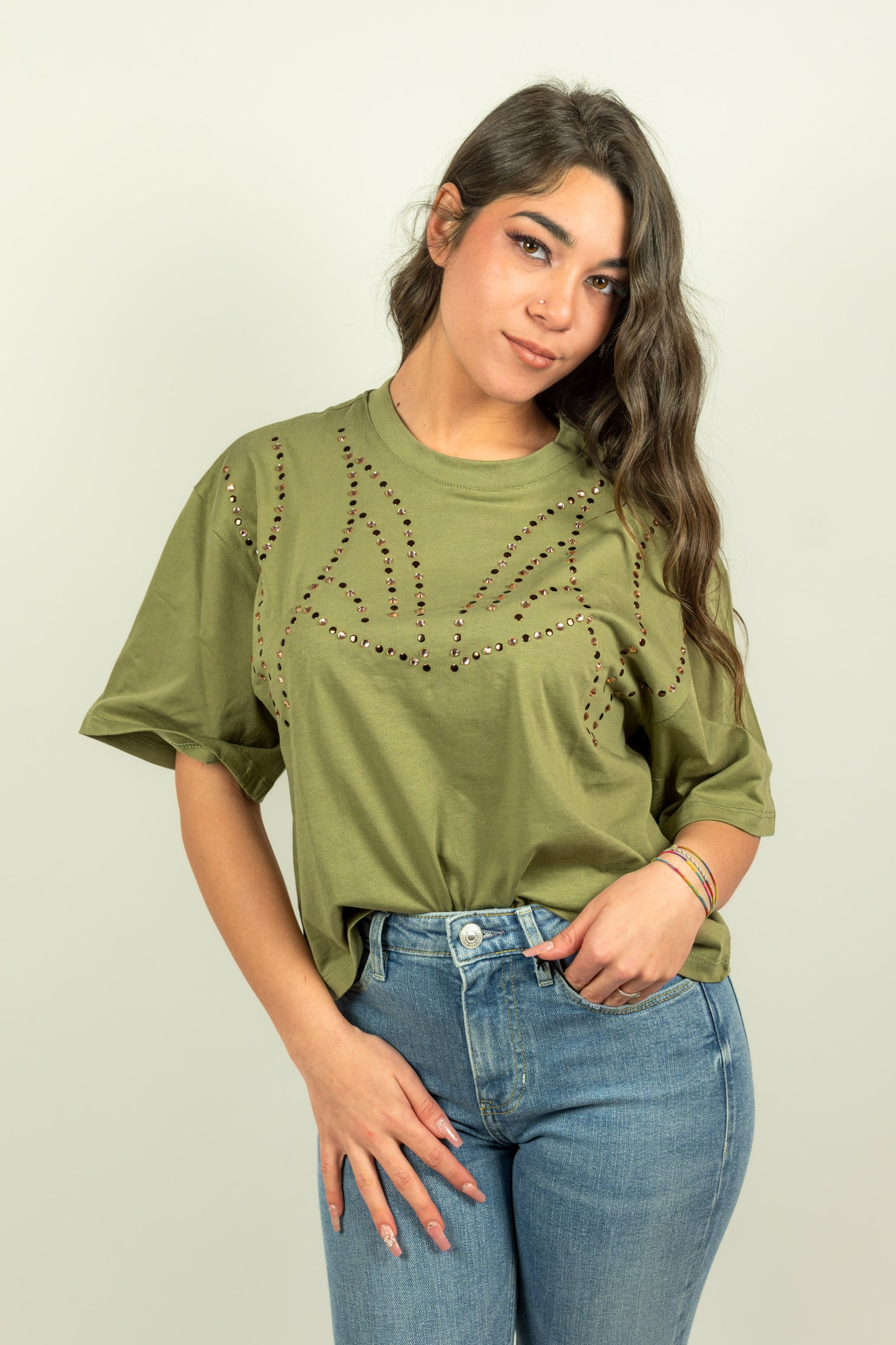 T-SHIRT VERDE CON STRASS MEME ROAD