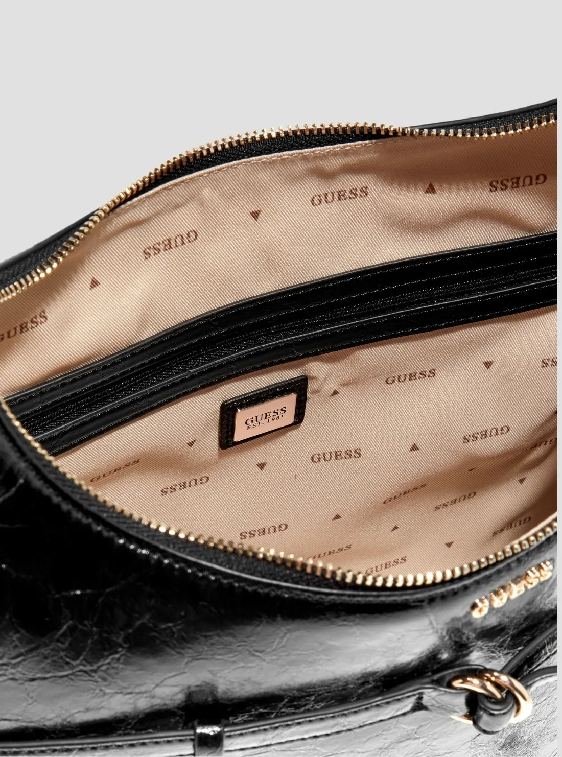 BORSA TAYLOR BIG GUESS NERA