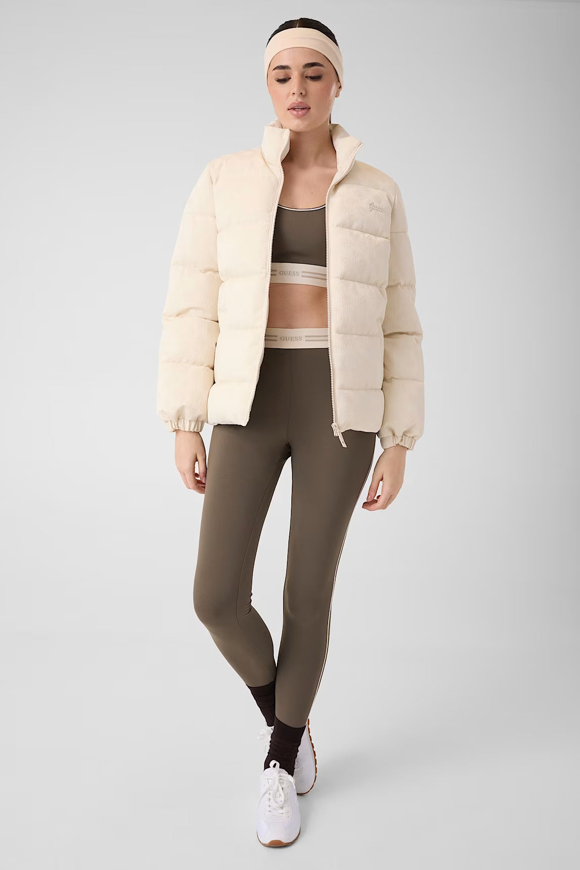 PIUMINO CON LOGO GUESS BIANCO